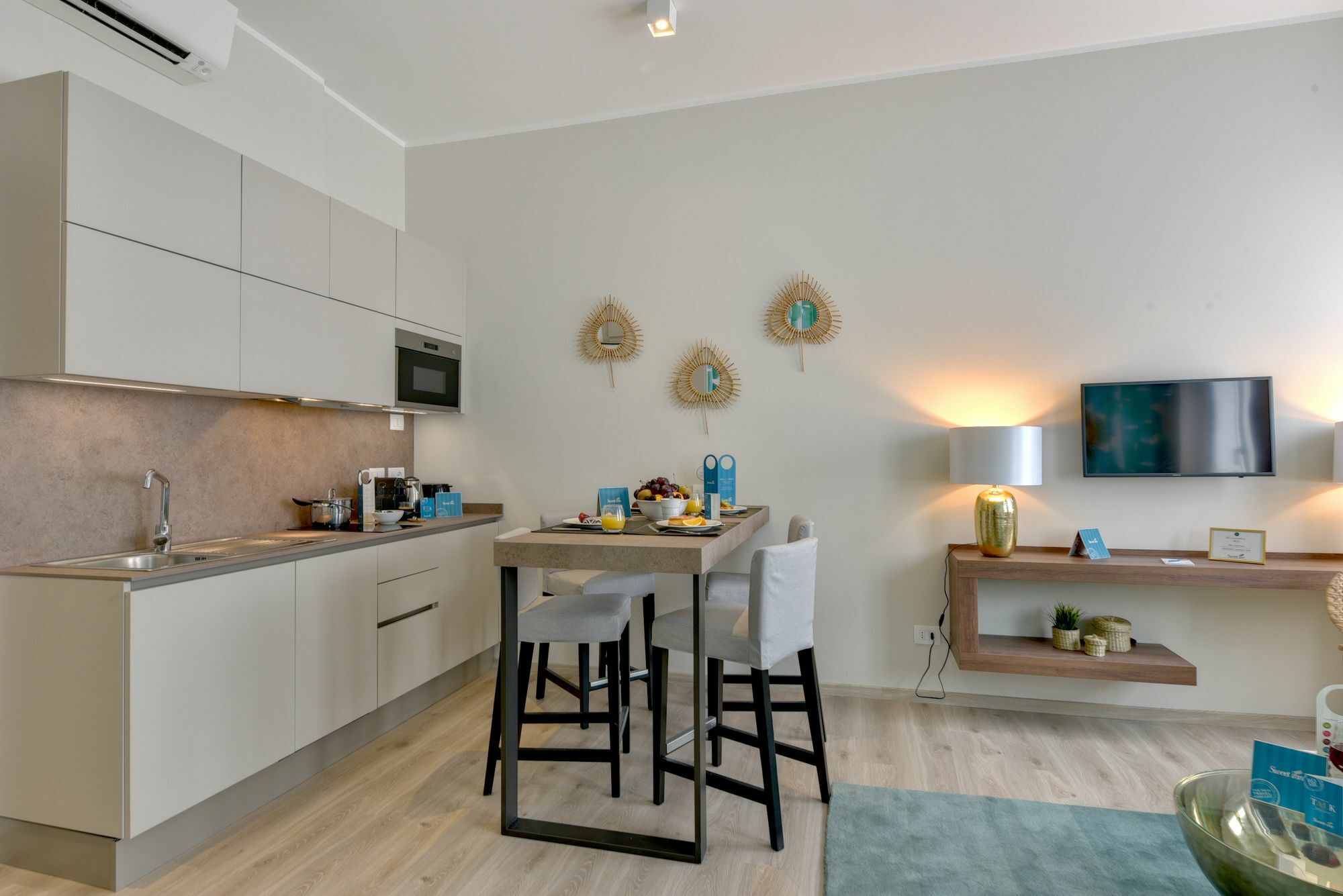 Sweet - Dogana Locanda 2*